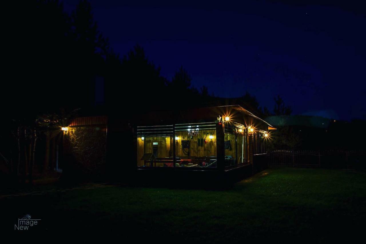 Villa Sunrise Dospat Buitenkant foto
